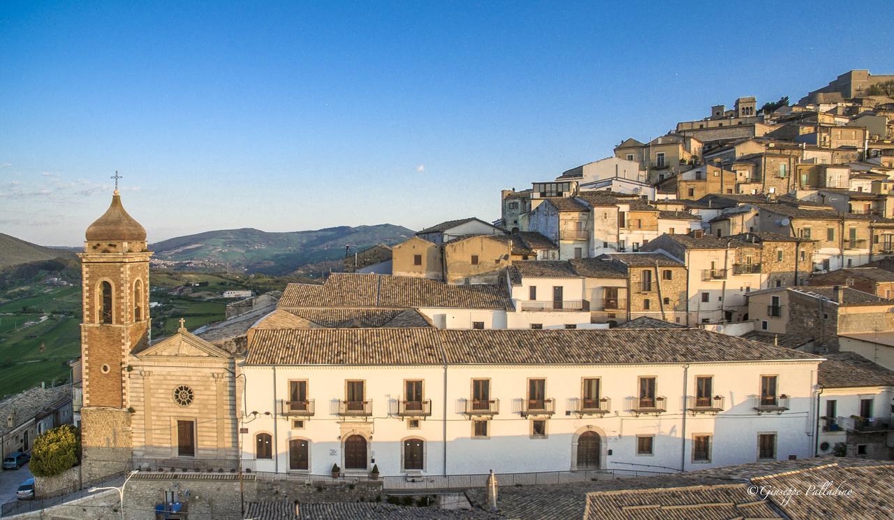 مبيت وإفطار Sant'Agata di Puglia L'Antico Monastero المظهر الخارجي الصورة
