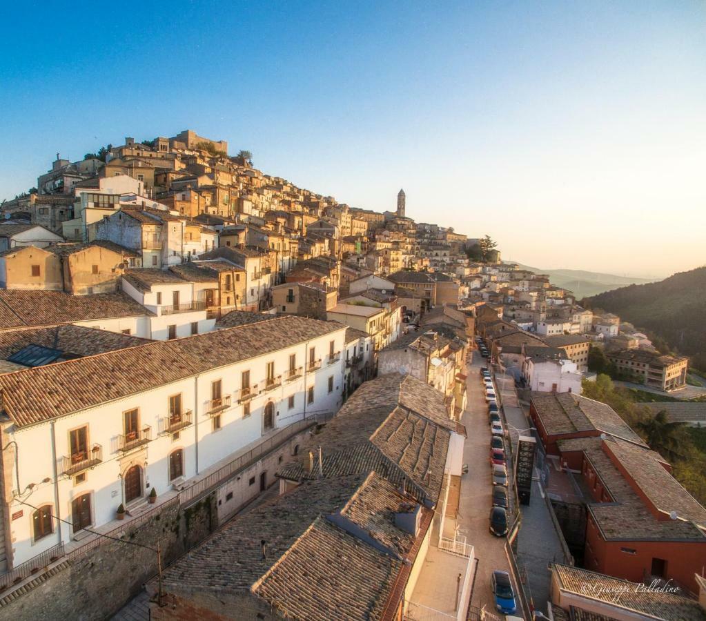 مبيت وإفطار Sant'Agata di Puglia L'Antico Monastero المظهر الخارجي الصورة